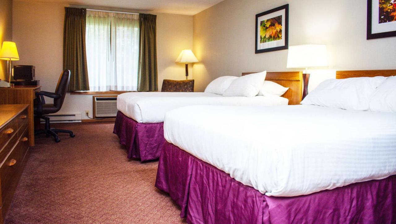 Magnuson Hotel Country Inn Ishpeming Buitenkant foto