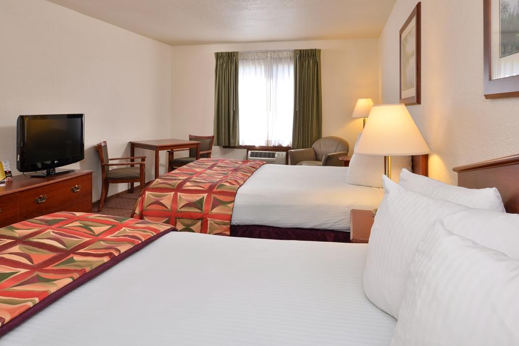 Magnuson Hotel Country Inn Ishpeming Kamer foto